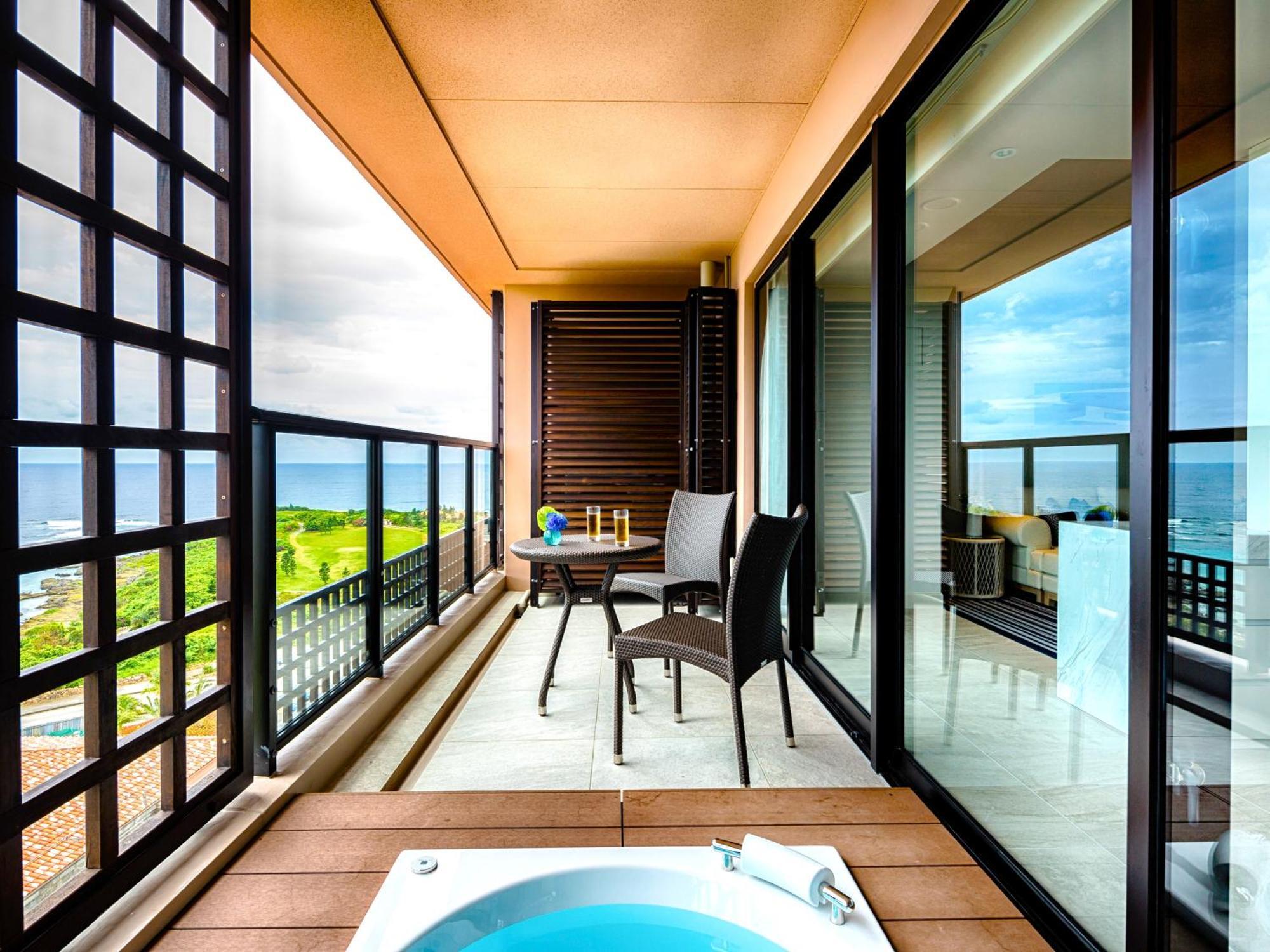Hotel Shigira Mirage Miyakojima  Екстериор снимка