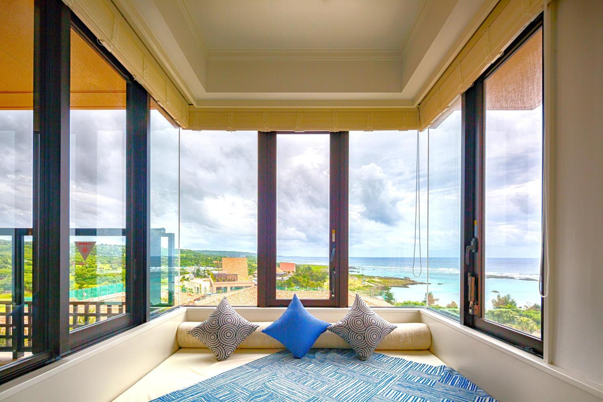 Hotel Shigira Mirage Miyakojima  Екстериор снимка