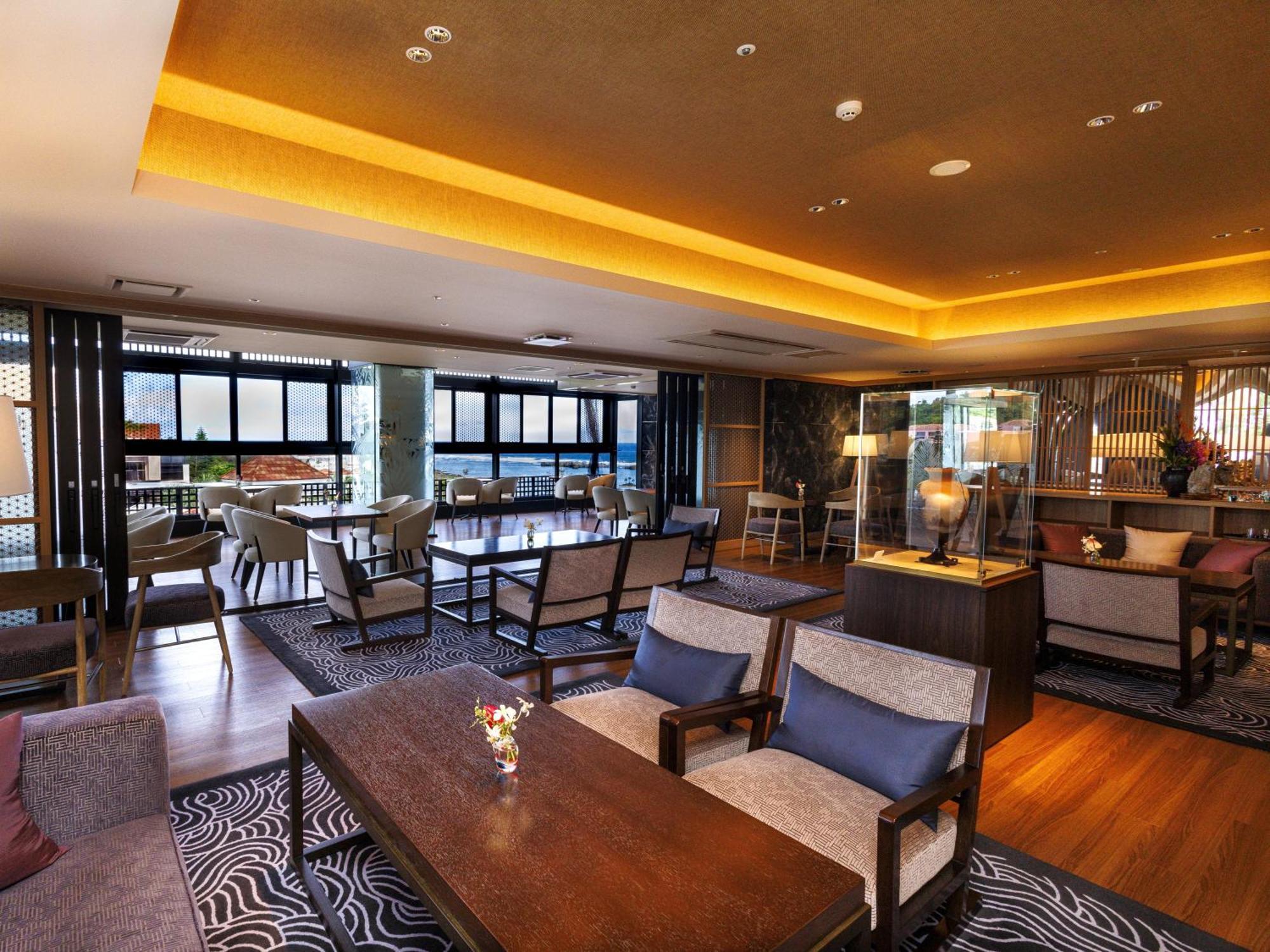 Hotel Shigira Mirage Miyakojima  Екстериор снимка
